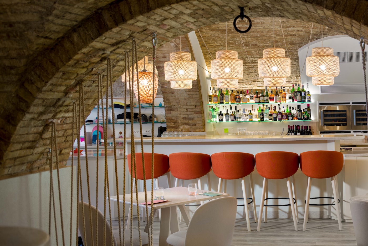 Bistrot Brezza fish & chill 05 - Michele Panza Architetto